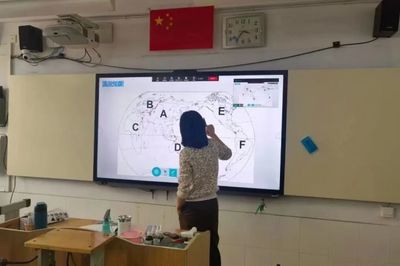 教育液晶黑板&ldquo;彩電系&rdquo;崛起的歷史機遇